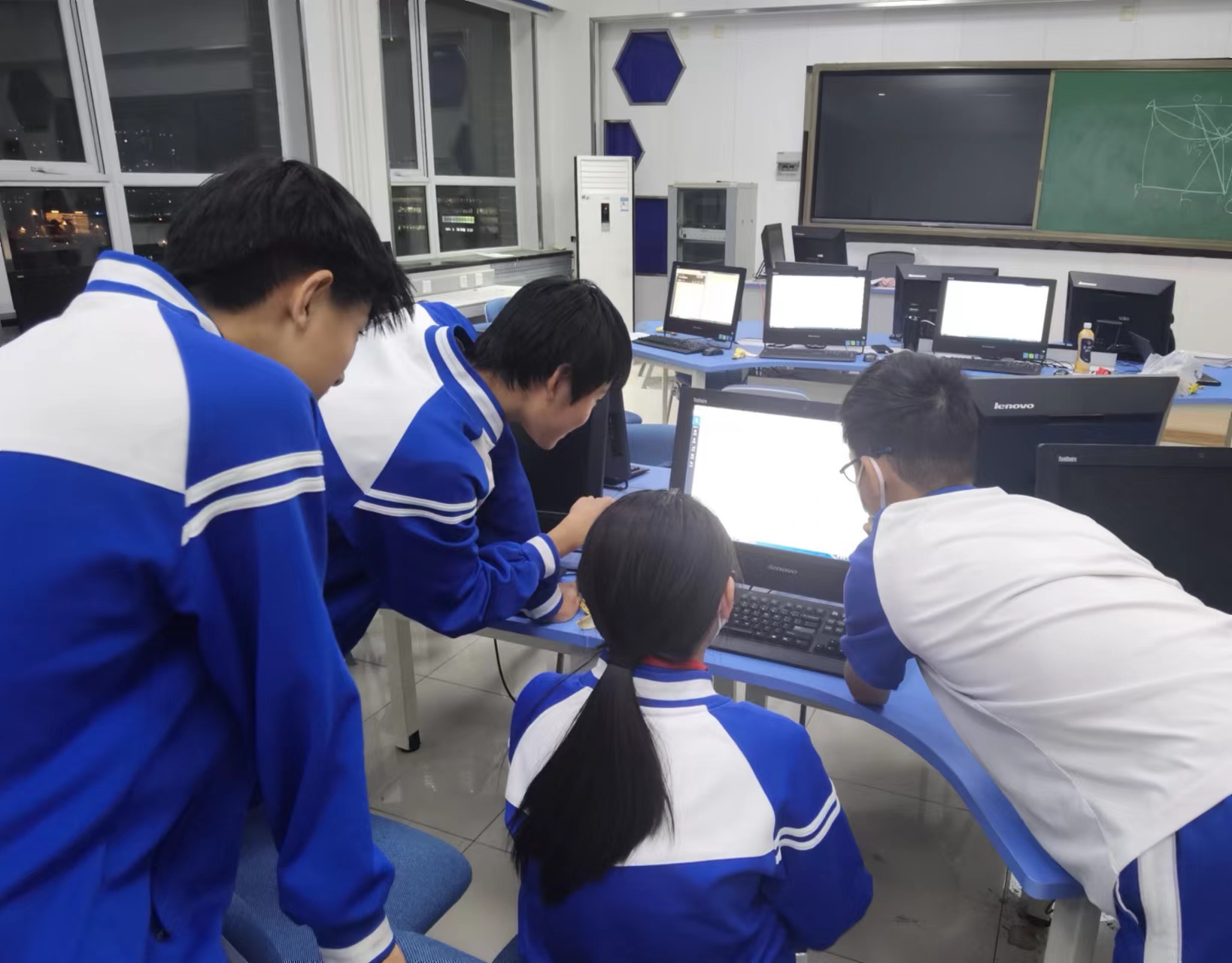 澳门六合彩资料论坛